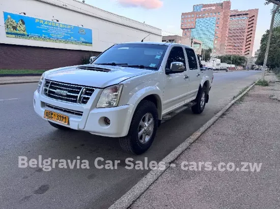 Picture of Isuzu KB300 2010