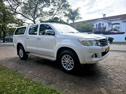 Picture of Toyota Hilux 2014