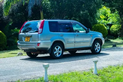 Picture of Nissan X-Trails T30s (4x4)-Why pay more! From