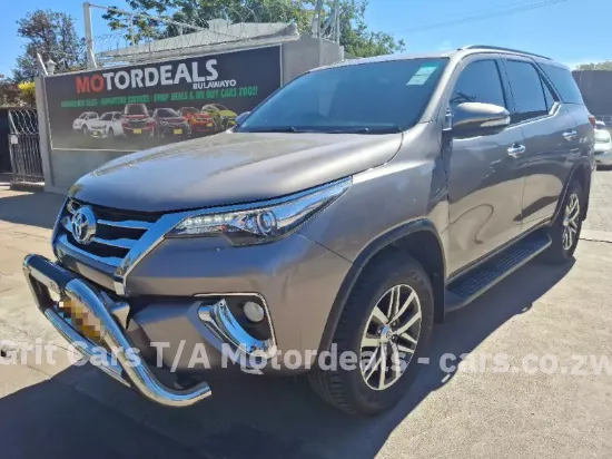 Picture of Toyota Fortuner 2016