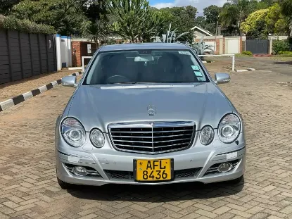 Picture of Mercedes Benz E-Class 2008