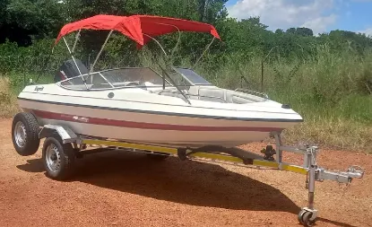 Picture of Raven Marine Esprit 18 Foot Hull with Mercury 125 Motor with Mercury 125 Motor 1986
