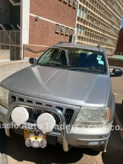 Picture of Jeep Grand Cherokee 2004