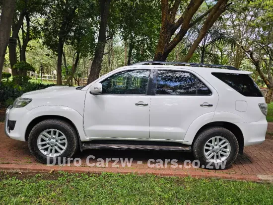 Picture of 4x4 Automatic SUV Rental/Hire