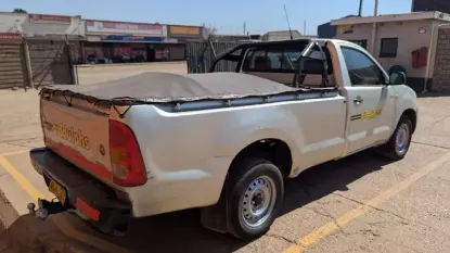 Picture of Toyota Hilux 2011