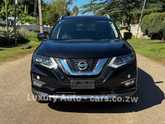 Picture of Nissan X-Trail 2018
