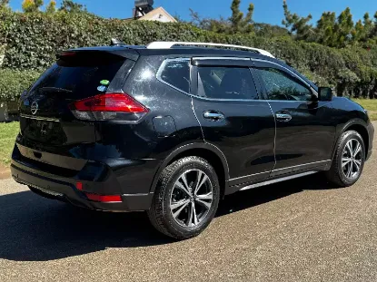 Picture of Nissan X-Trail 2018
