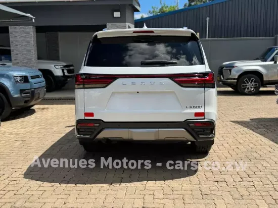 Picture of Lexus LX 2022