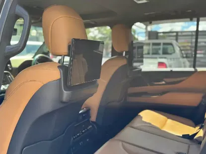 Picture of Lexus LX 2022