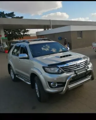 Picture of Toyota Fortuner d4d for hire