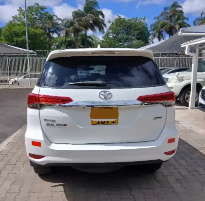 Picture of Toyota Fortuner 2017