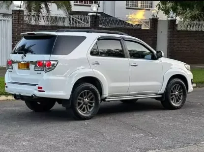 Picture of Toyota Fortuner D4D - Automatic Transmission