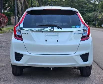 Picture of Honda Fit Hybrid for hire!