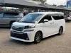 Picture of Toyota Vellfire 2017
