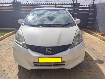 Picture of Honda Fit GE6 For Rental