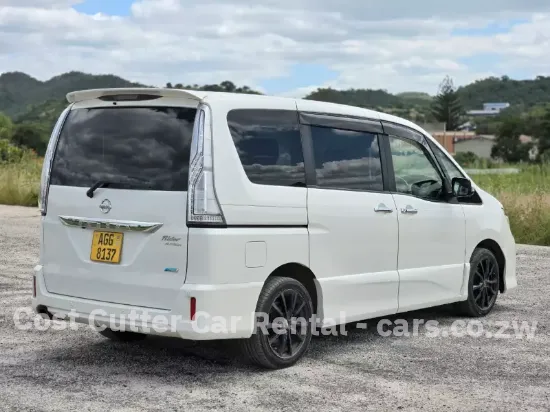 Picture of Seven Seater Nissan Serena C26