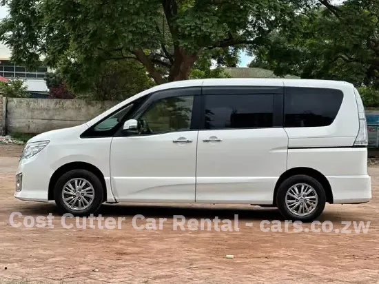 Picture of Seven Seater Nissan Serenas C26s