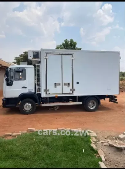 Picture of 4 Ton Refrigerated Truck For Hire