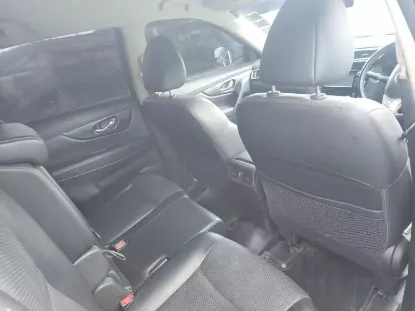 Picture of 7 Seater Nissan X trail available for Hire