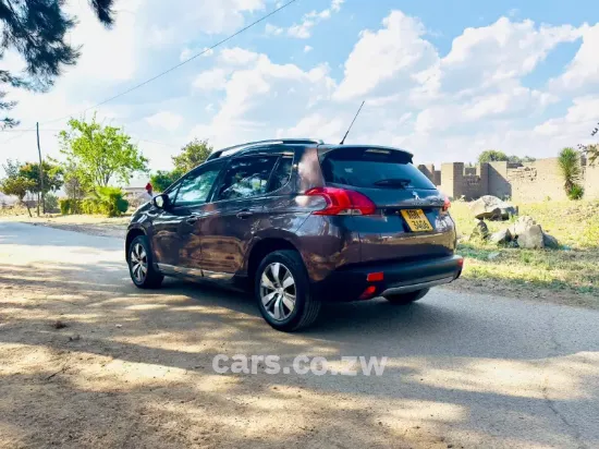 Picture of Peugeot 2008 2014