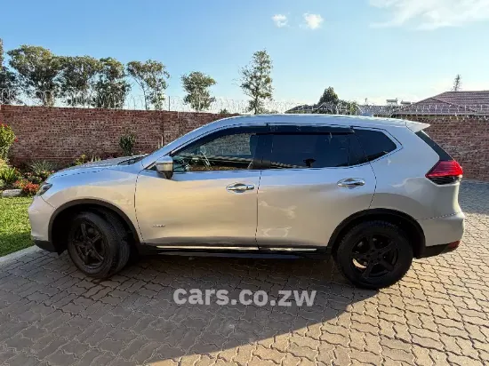 Picture of Nissan X-Trail 2017