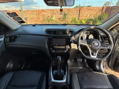 Picture of Nissan X-Trail 2017