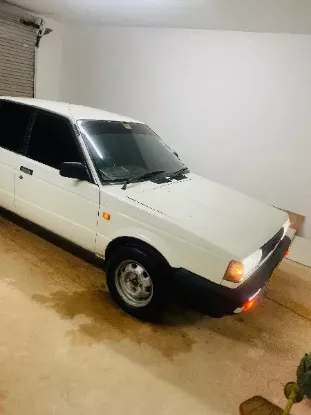 Picture of Nissan Sunny 1990
