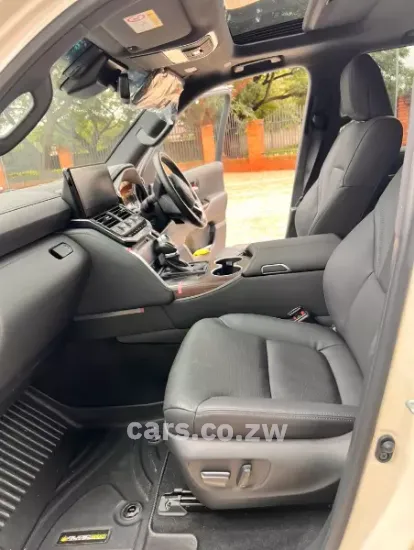 Picture of Toyota Land Cruiser 2023