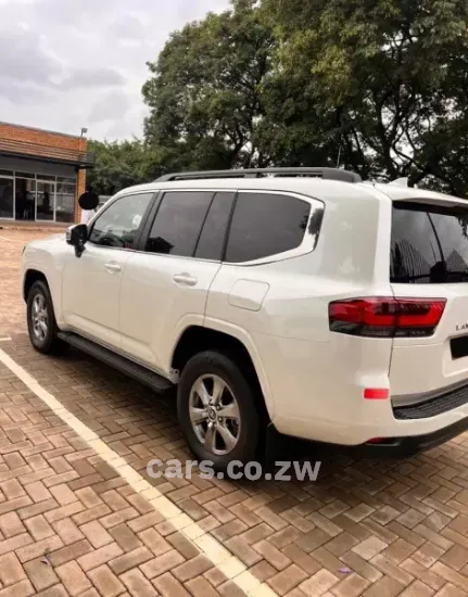 Picture of Toyota Land Cruiser 2023