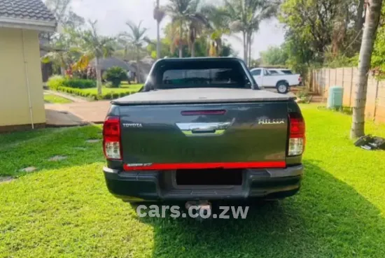 Picture of Toyota Hilux 2020