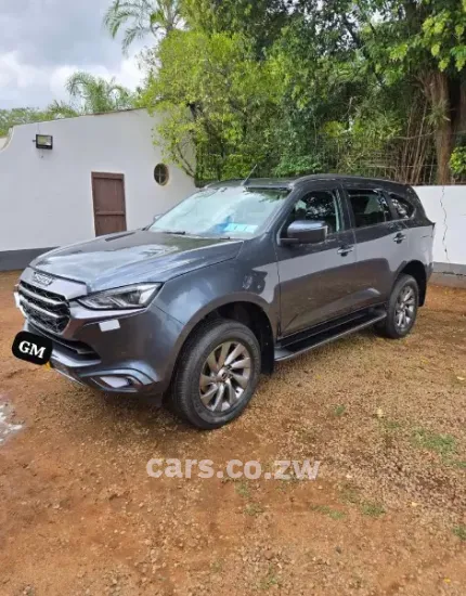 Picture of Isuzu Mu-X 2022