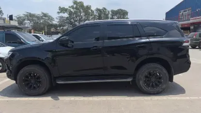 Picture of Isuzu Mu-X 2022