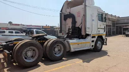 Picture of Freightliner 2003