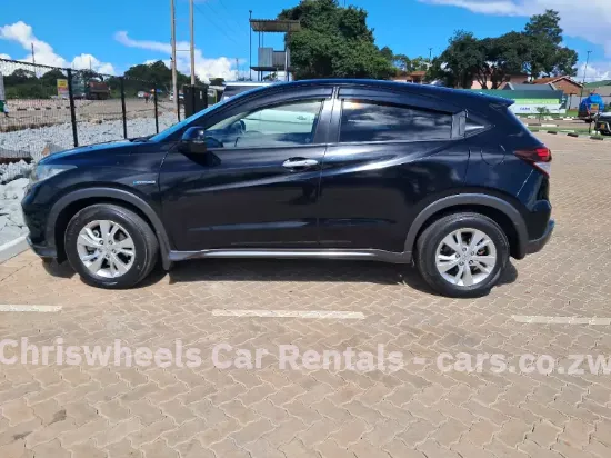 Picture of Mid SUVs: Honda Vezel, Mazda CX5, Toyota Vanguard, Nissan Xtrail T32, Toyota Ra