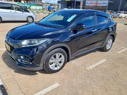 Picture of Mid SUVs: Honda Vezel, Mazda CX5, Toyota Vanguard, Nissan Xtrail T32, Toyota Ra