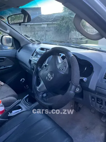 Picture of Toyota Hilux 2014