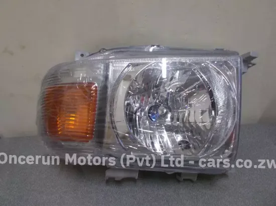Picture of Toyota Landcruiser 100Series Headlight