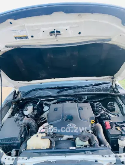 Picture of Toyota Hilux 2023