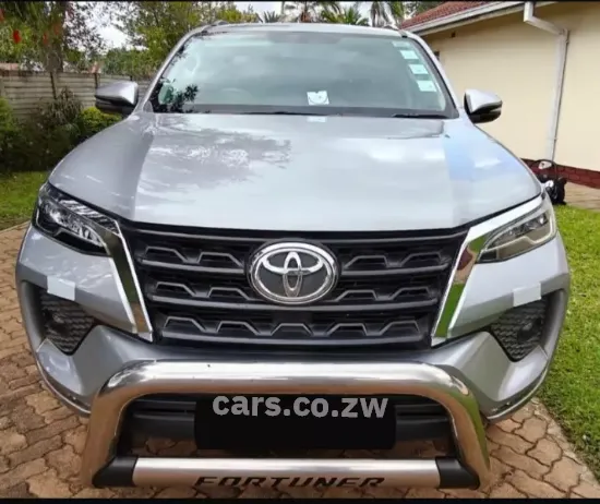 Picture of Toyota Fortuner 2021