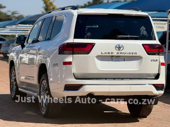 Picture of Toyota Land Cruiser 2024