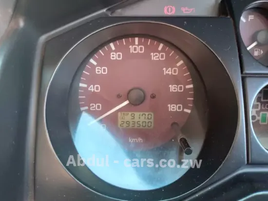 Picture of Mitsubishi Pajero 2001
