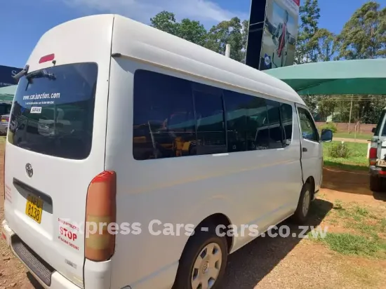 Picture of Toyota Hiace 2006