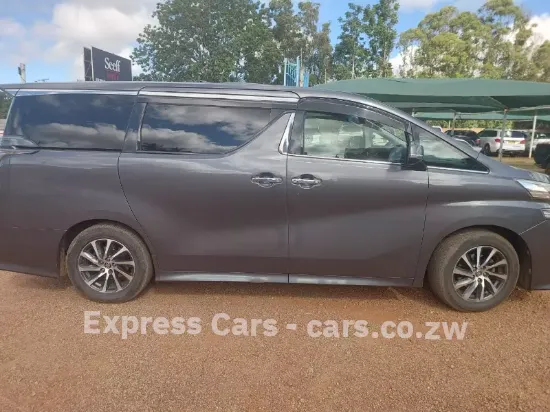 Picture of Toyota Vellfire 2015