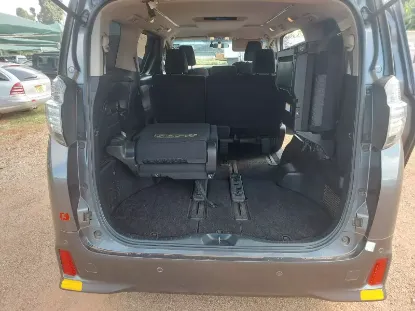Picture of Toyota Vellfire 2015