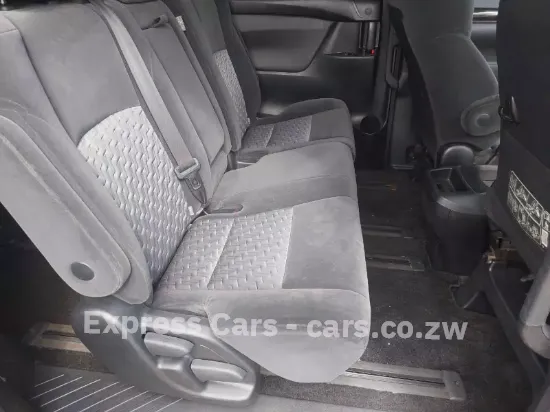 Picture of Toyota Vellfire 2015