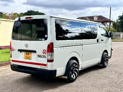 Picture of Toyota Hiace 2018