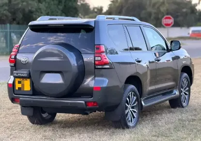 Picture of Toyota Prado 2022