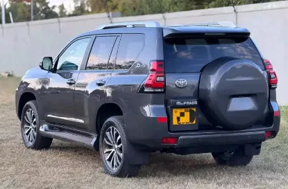 Picture of Toyota Prado 2022