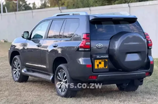 Picture of Toyota Prado 2022