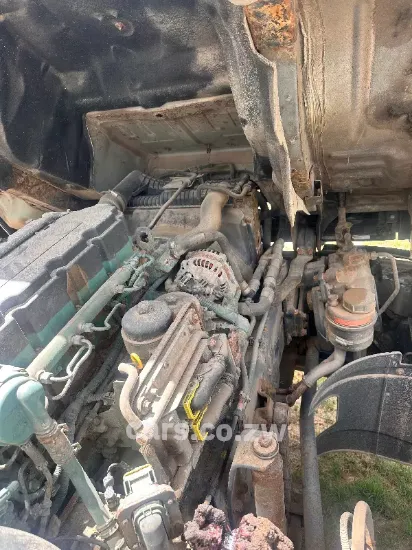Picture of Volvo Volvo 240 2010